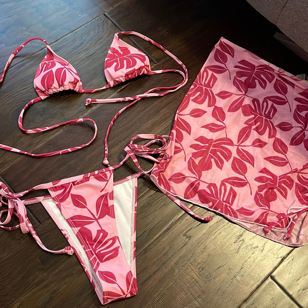 Pink leaf bikini, size S
